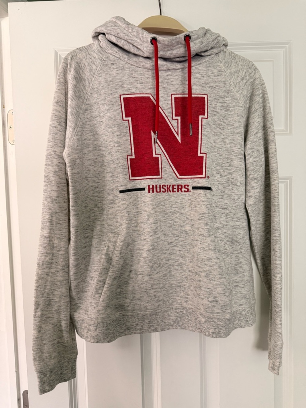 Colosseum Gray Hooded Nebraska Huskers Sweatshirt with Red Logo